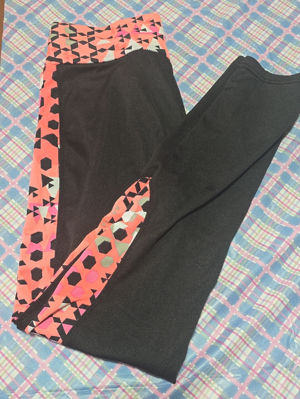 Womens Black Leggings with Pink Geo Accent